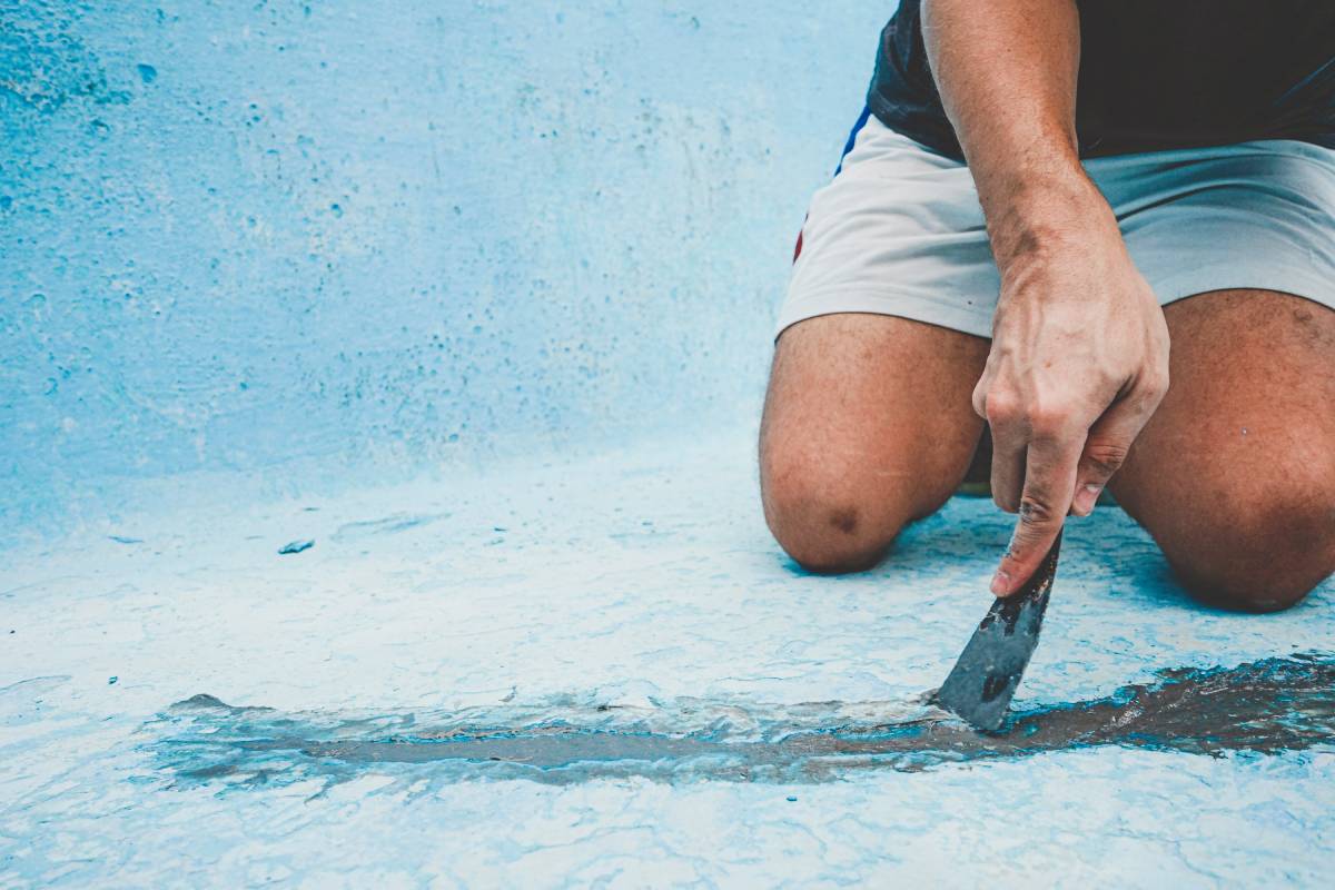 What is the best type of pool resurfacing? How much does pool resurfacing cost?