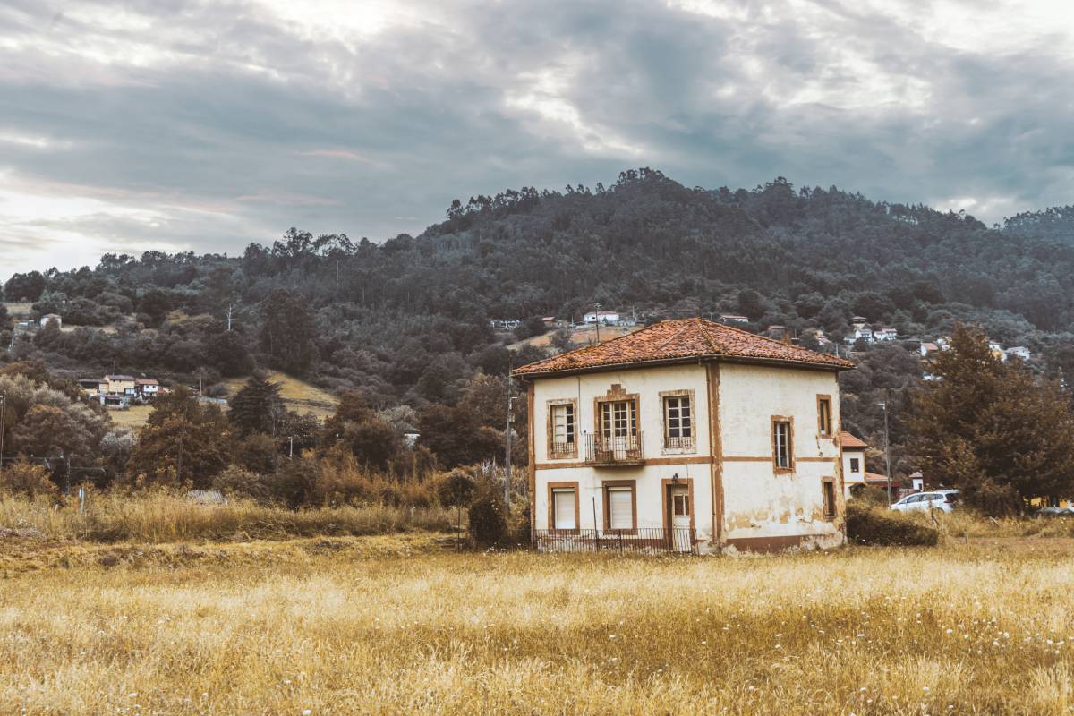 What is a good house? How much does it cost to make a good house in Australia?